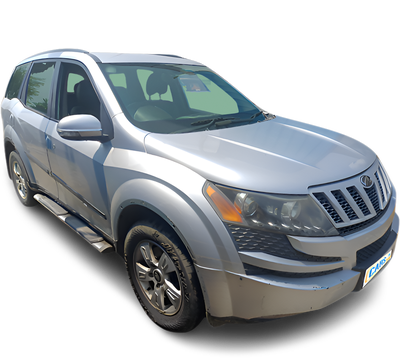Mahindra XUV500-img